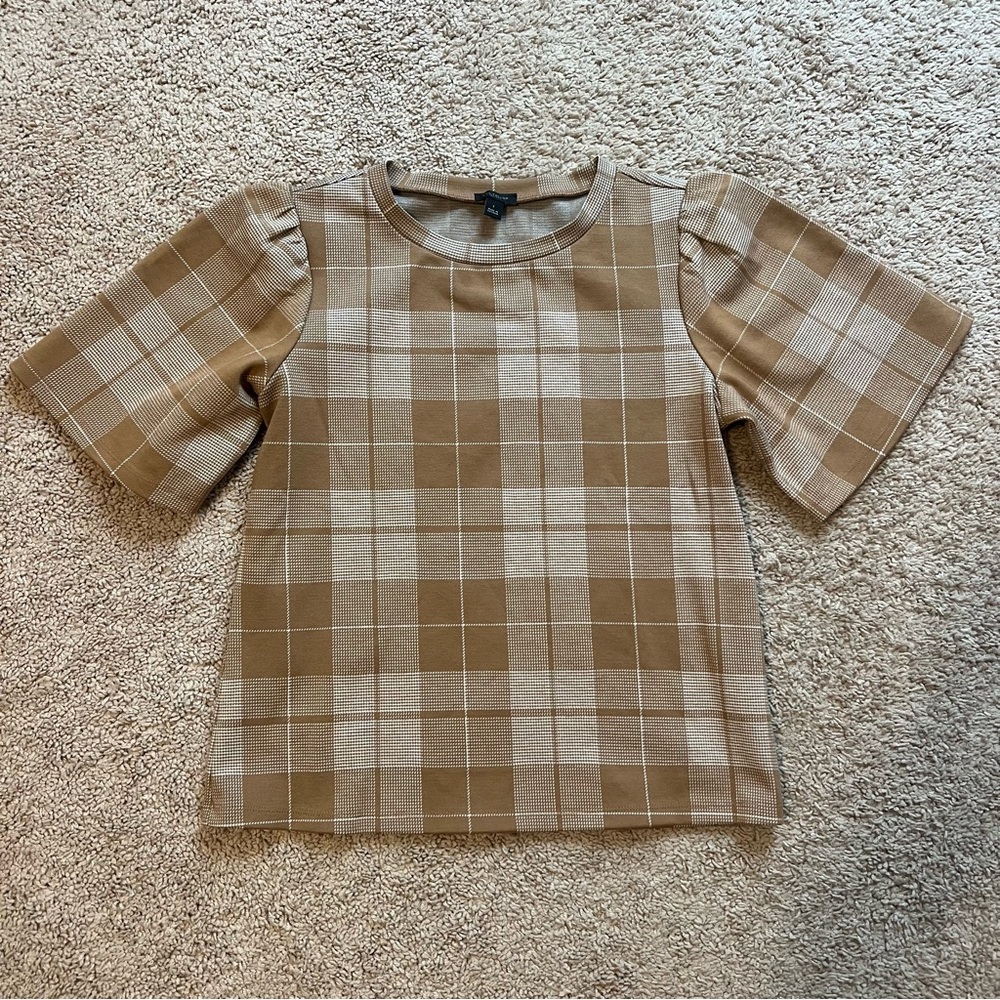✨LIKE NEW Ann Taylor top